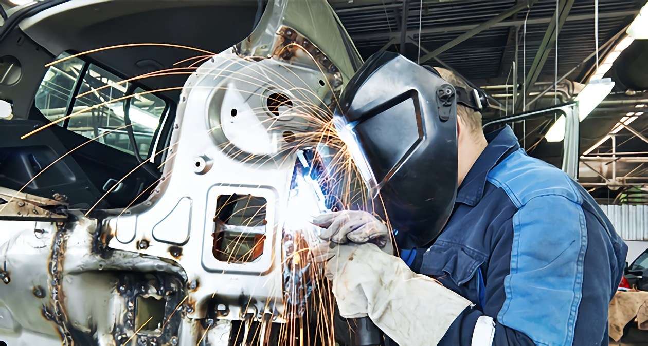 auto welding vocational programs