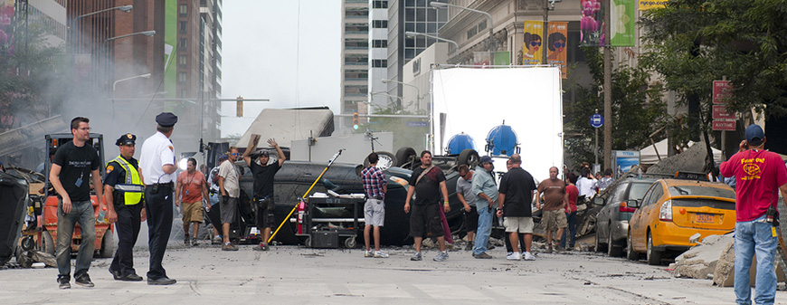 trabajando en un plató de cine