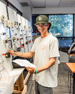 Student in TWS electrician program