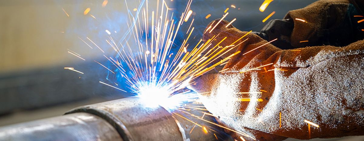 arc welding on pipe