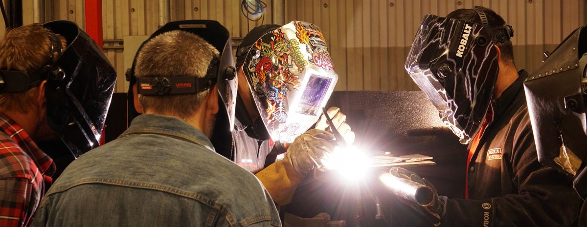 learning to welding from a professional