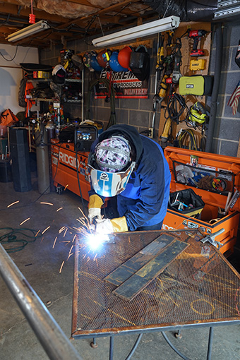 trabajo de comercio de trabajo en una tienda